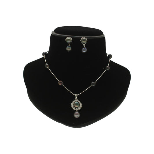 J Pearls Laris Pearl Pendant Set | Swadesiicart
