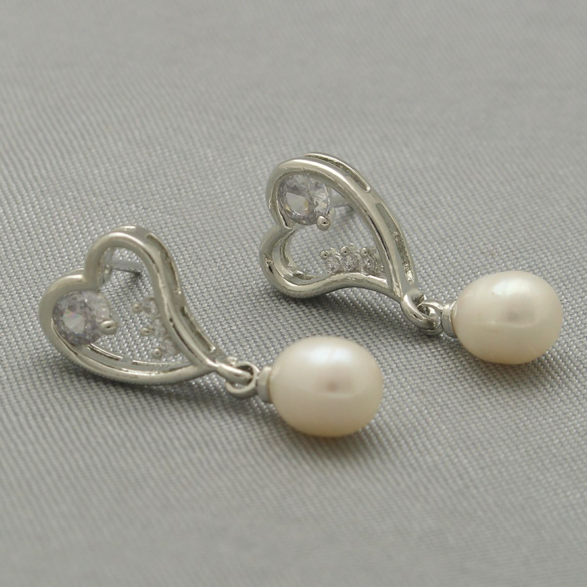 J Pearls Krissy Pearl Earrings