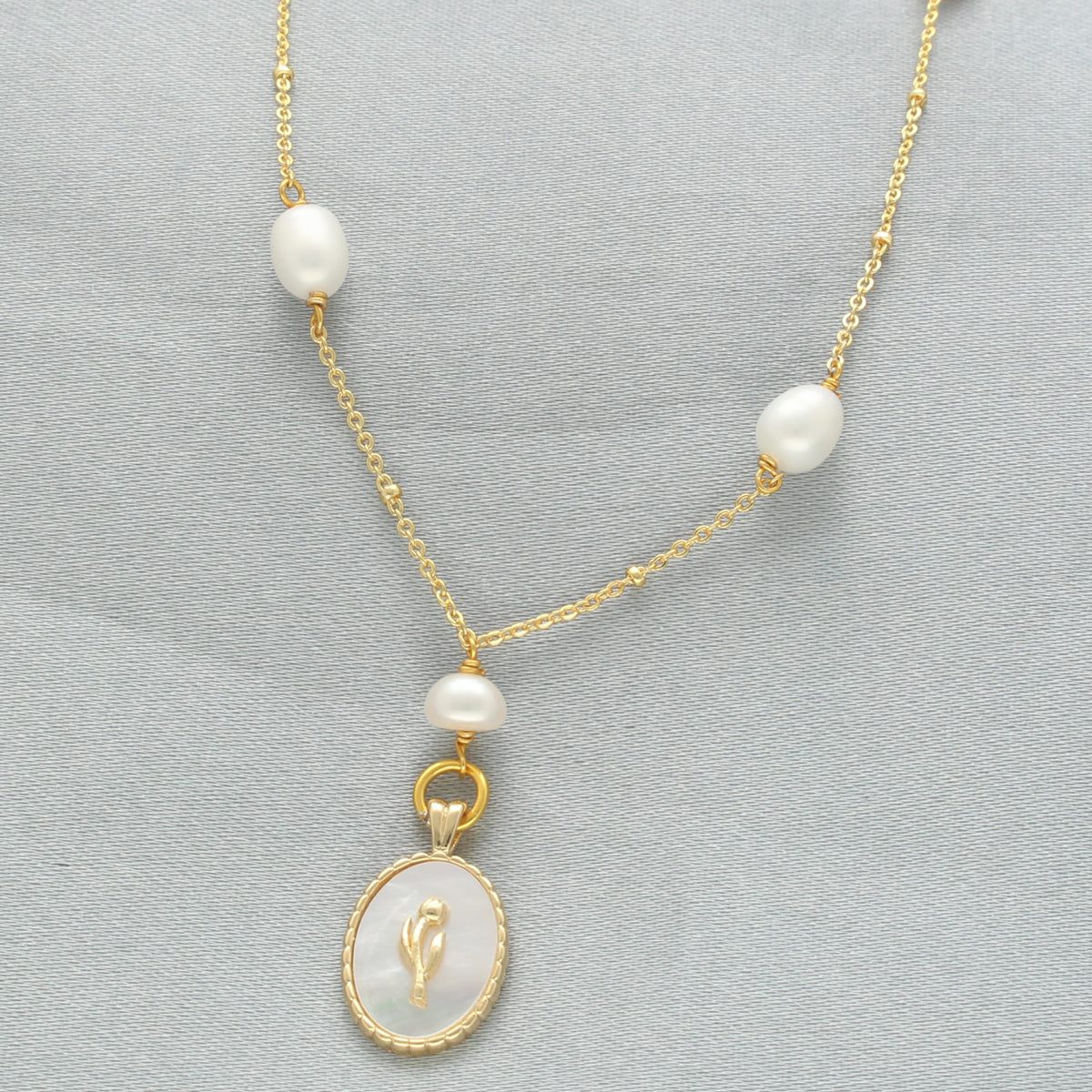J Pearls Flower Oval Pearl Pendant Set | Swadesiicart