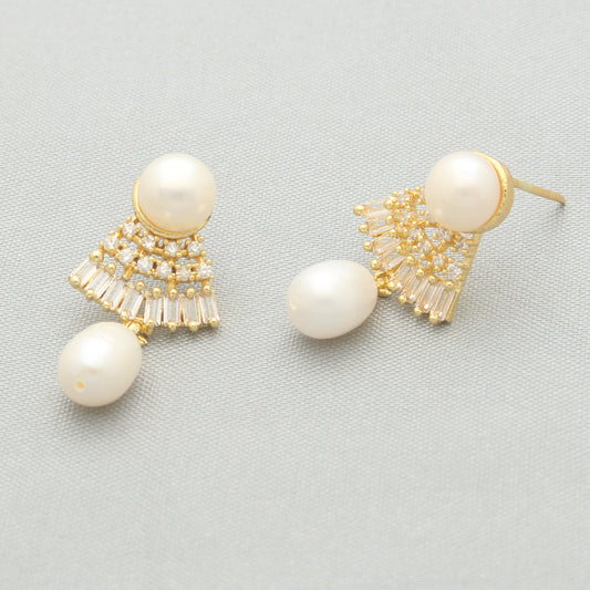 J Pearls Dhatri Pearl Earrings - Swadesiicart