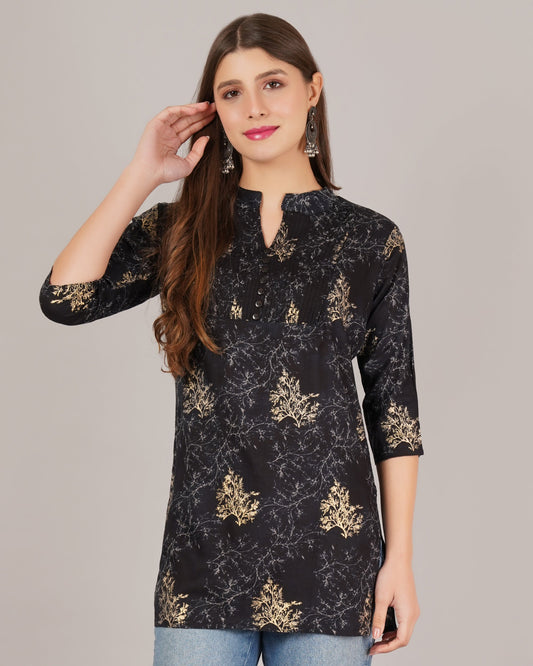 Jaitra Apparels Women Printed Rayon Straight Kurta (Black) - Swadesiicart