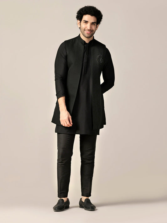 Kisah Men Black Kurta Jacket Trouser Set | Swadesiicart