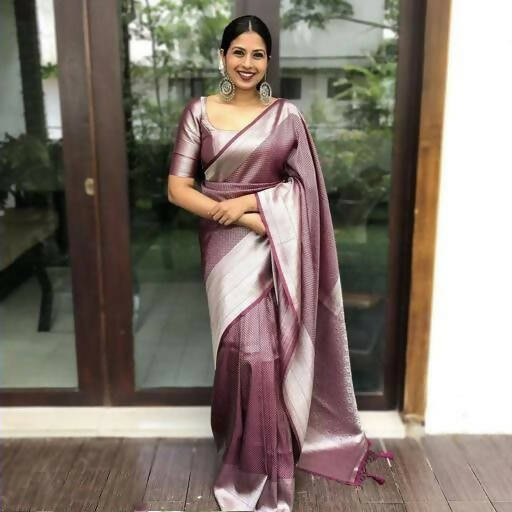 DEIANA'S Beautiful Designer Golden zari Soft Lichi Silk Saree - Maroon - Swadesiicart