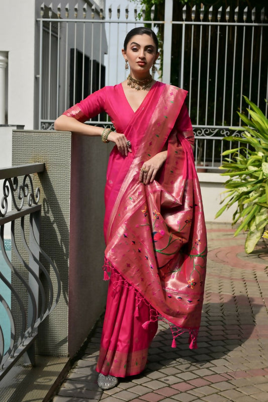 Vishnu Weaves Women's Pink Paithani Silk Zari Woven Saree with Blouse - Swadesiicart
