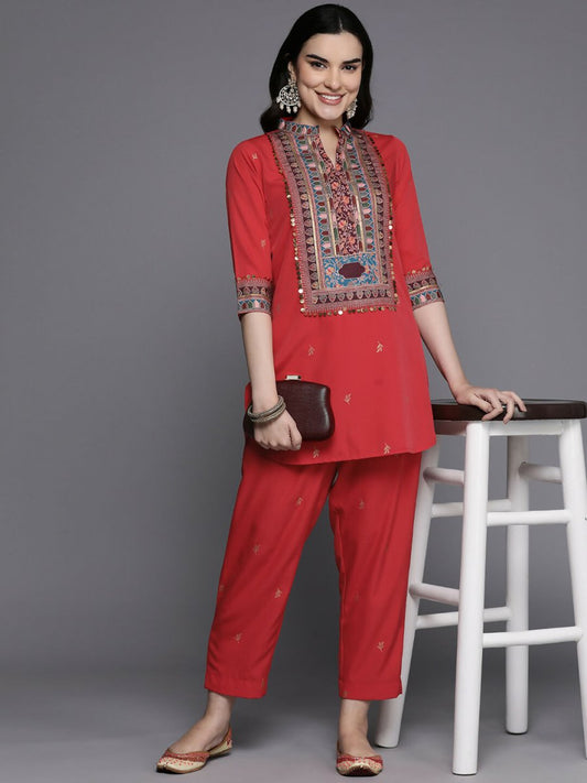Ahalyaa Women's Traditional Wear Co-ods - Red - Swadesiicart