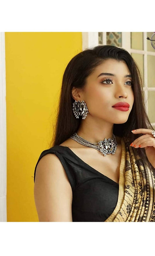 Mominos Fashion Silver color Necklace with Mirror work Mangalsutra - Swadesiicart