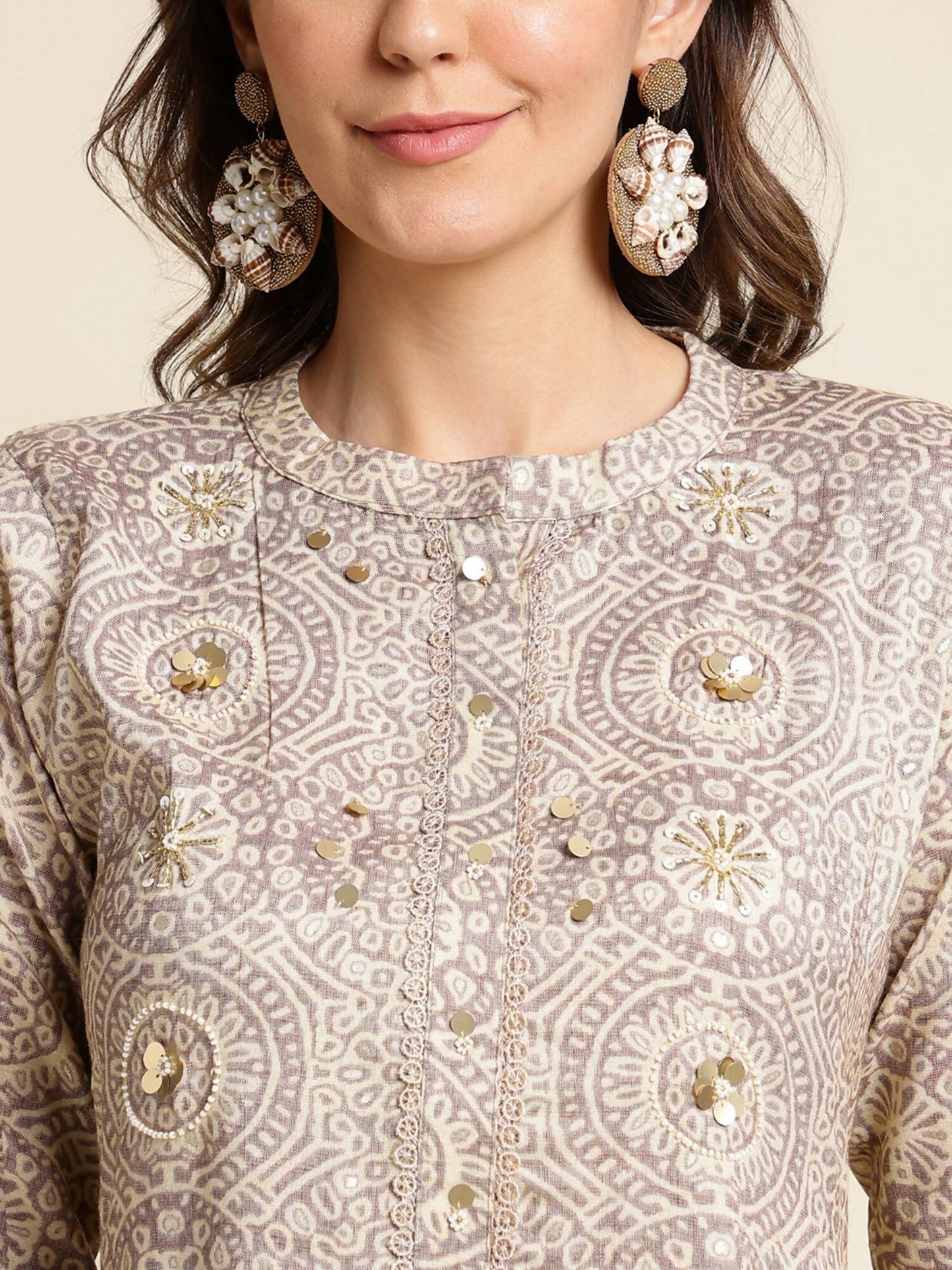 Grey Chiffon Paisley Printed Top - Himanshi - Swadesiicart