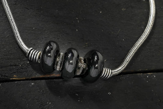 Mominos Fashion Kamal Johar Oxidised Plain Silver With Black Beads Anklets | Swadesiicart