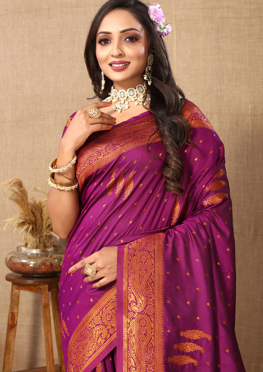 Lorenvalley Fashion Magenta Soft Silk Copper Zari weaving Design Saree - Swadesiicart