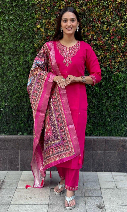 Lorenvalley Fashion Magenta Roman Silk Embroidery Multi Work Kurta Pant with Dupatta - Swadesiicart