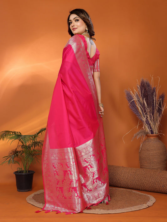 Vedant Vastram Soft Litchi Silk Banarasi Silk Saree - Magenta | Swadesiicart
