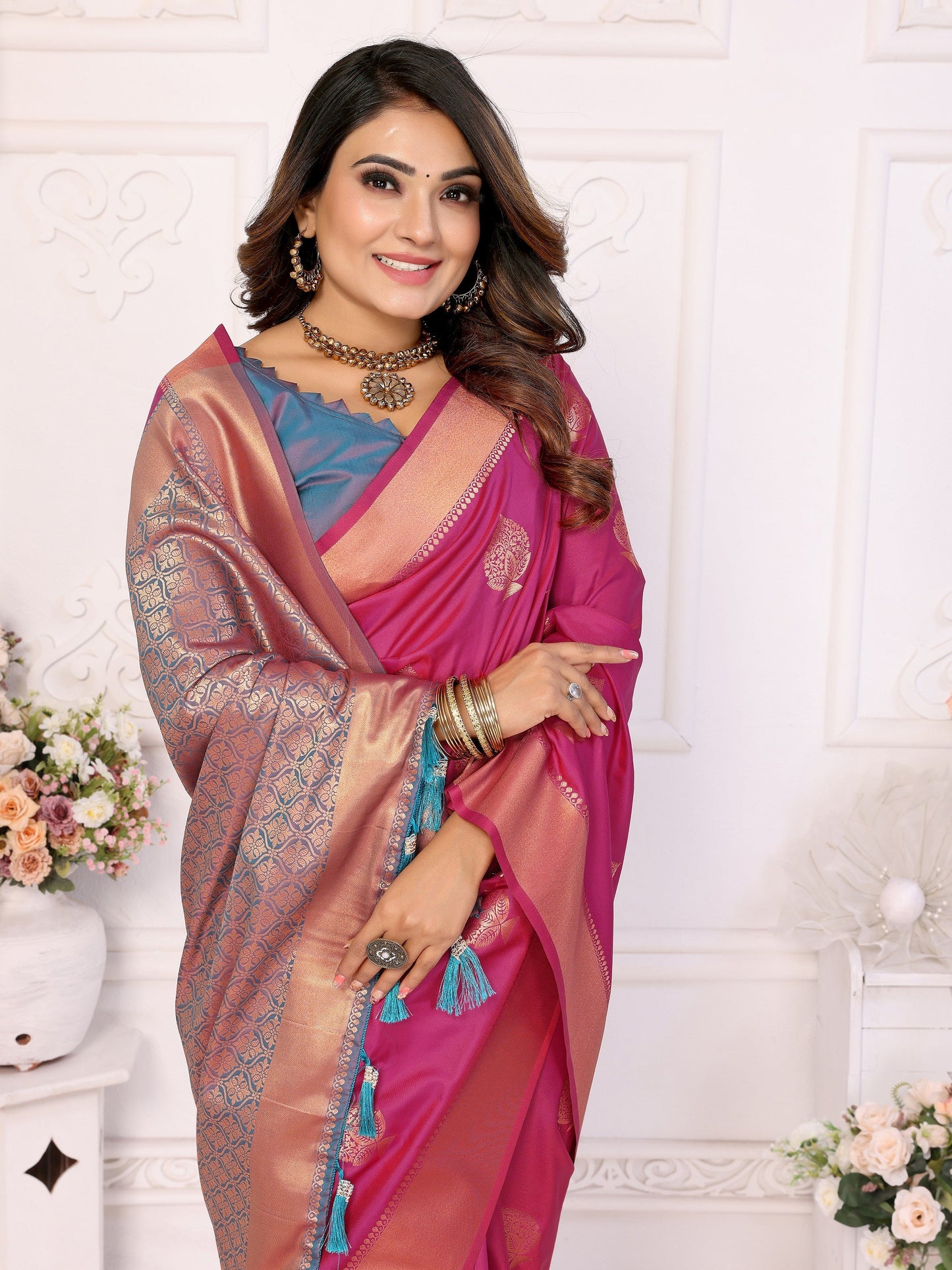 Vedant Vastram Soft Litchi Silk Banarasi Silk Saree - Pink | Swadesiicart
