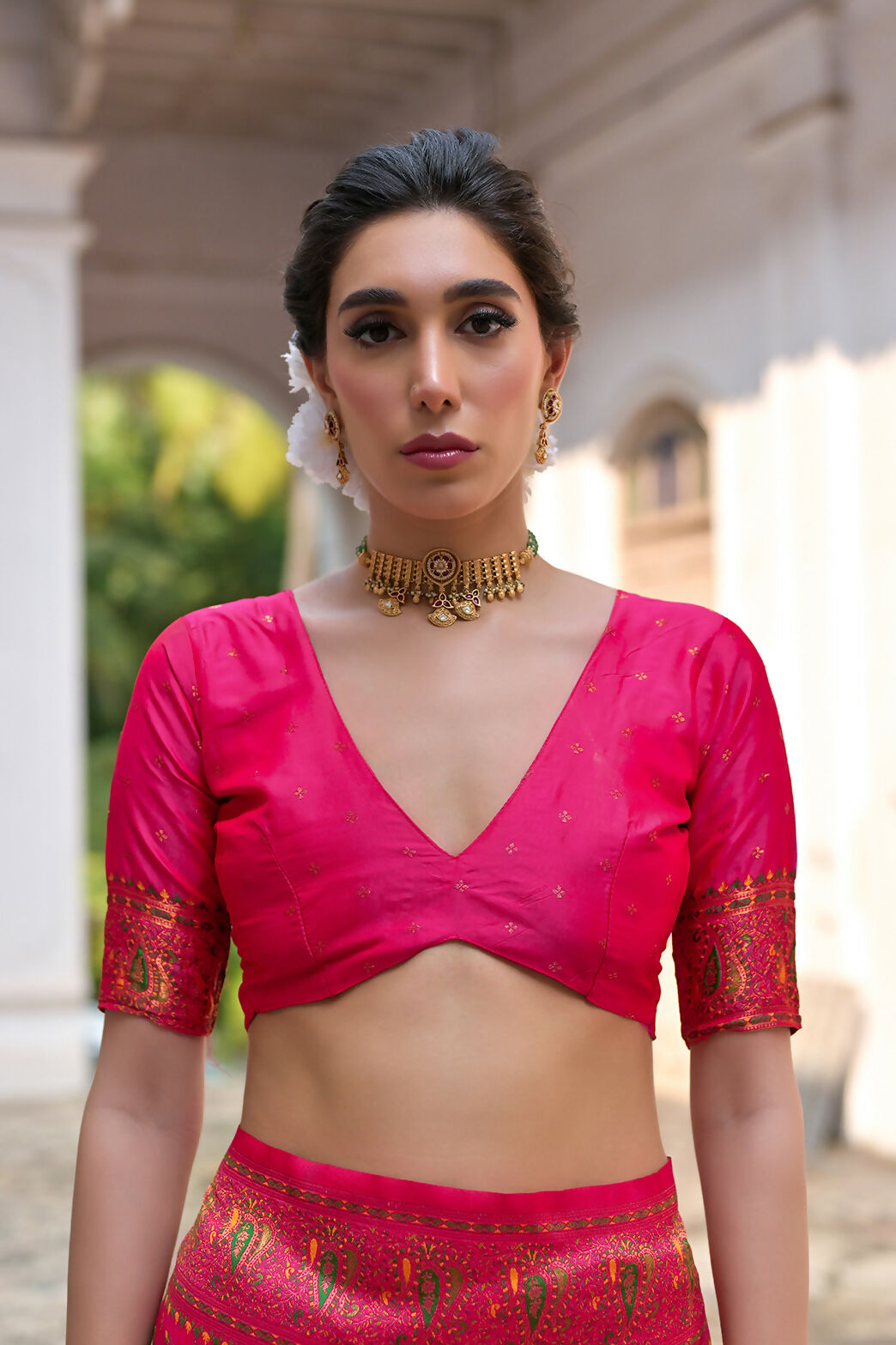 Vishnu Weaves Women's Pink Silk Woven Saree with Blouse - Swadesiicart