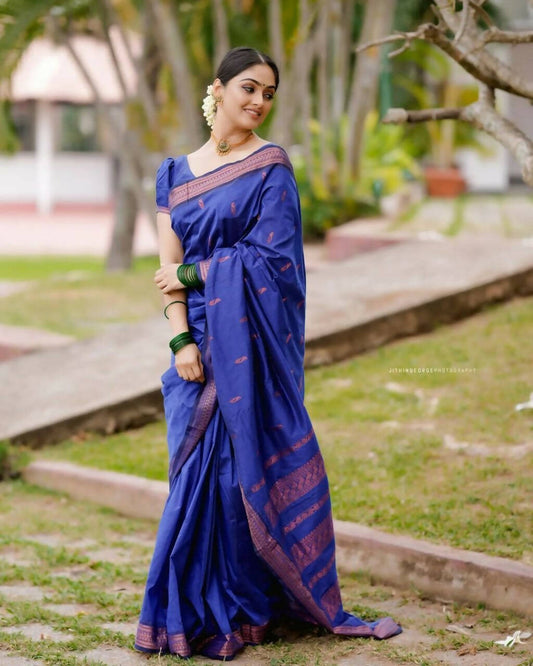 DEIANA'S Beautiful Designer Golden zari Soft Lichi Silk Saree - Blue - Swadesiicart