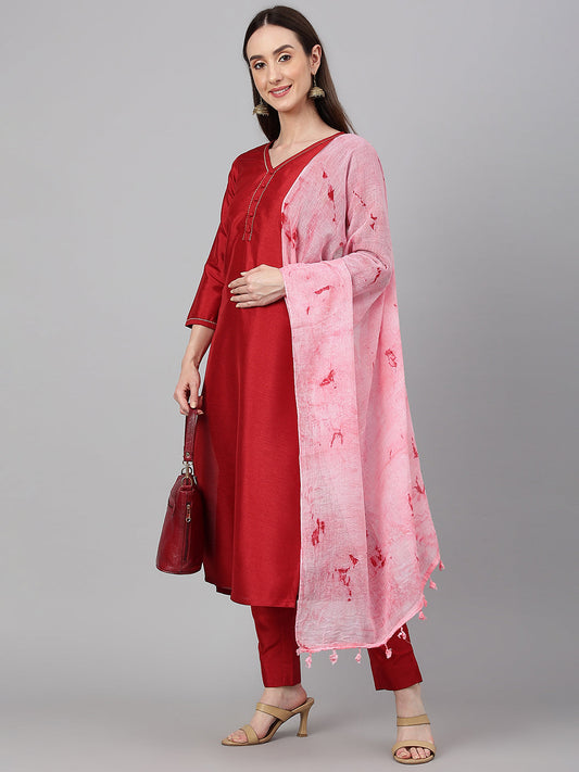 Janasya Women's Maroon Crepe Silk Solid Straight Festival Kurta Set | Swadesiicart