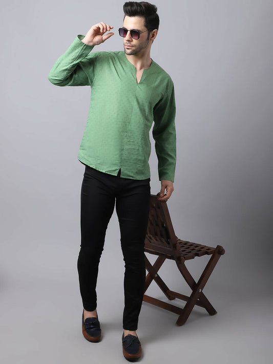 Even Apparels Green Pure Cotton Round Neck Slit Men's Kurta | Swadesiicart