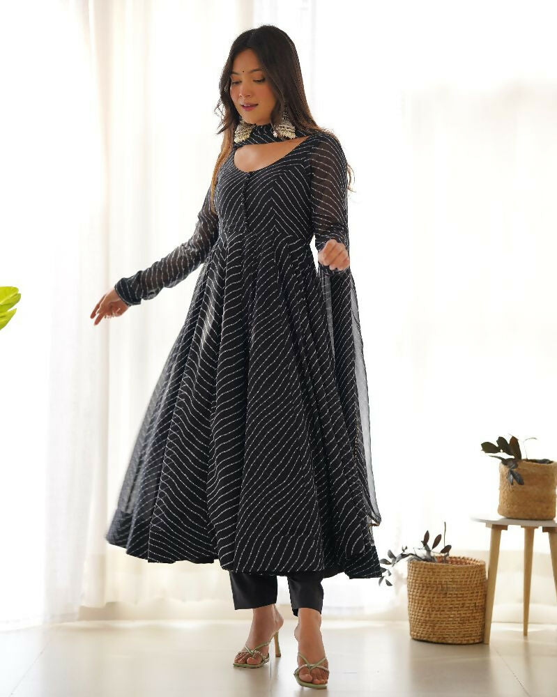 Joban Fashion Black Kurta Set Georgette Sequence Embroidery Work - Swadesiicart