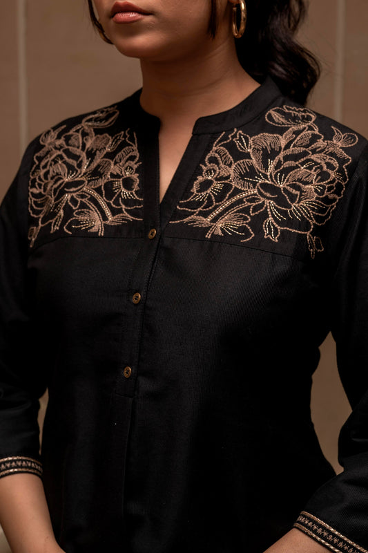 Juniper Black Solid Viscose Tunic And Pants Co-Ord Set With Thread Work And Button Detailing - Swadesiicart
