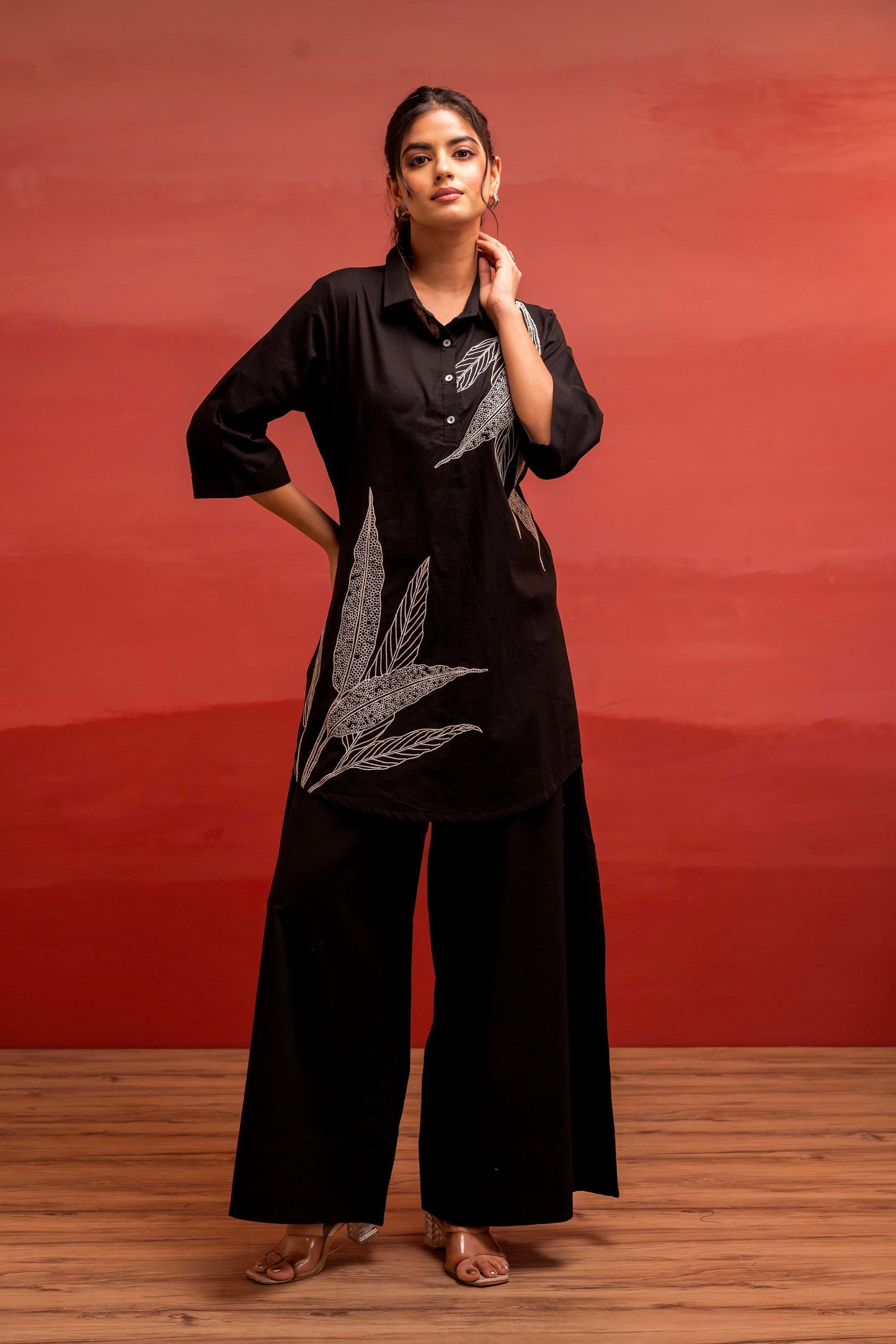 Juniper Black Solid Cotton Shirt And Pants Co-Ord Set With Thread Work - Swadesiicart