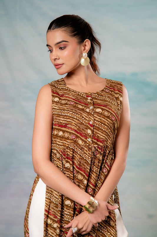Juniper Women'S Brown Ethnic Motif Printed Sleeveless Kurta - Swadesiicart