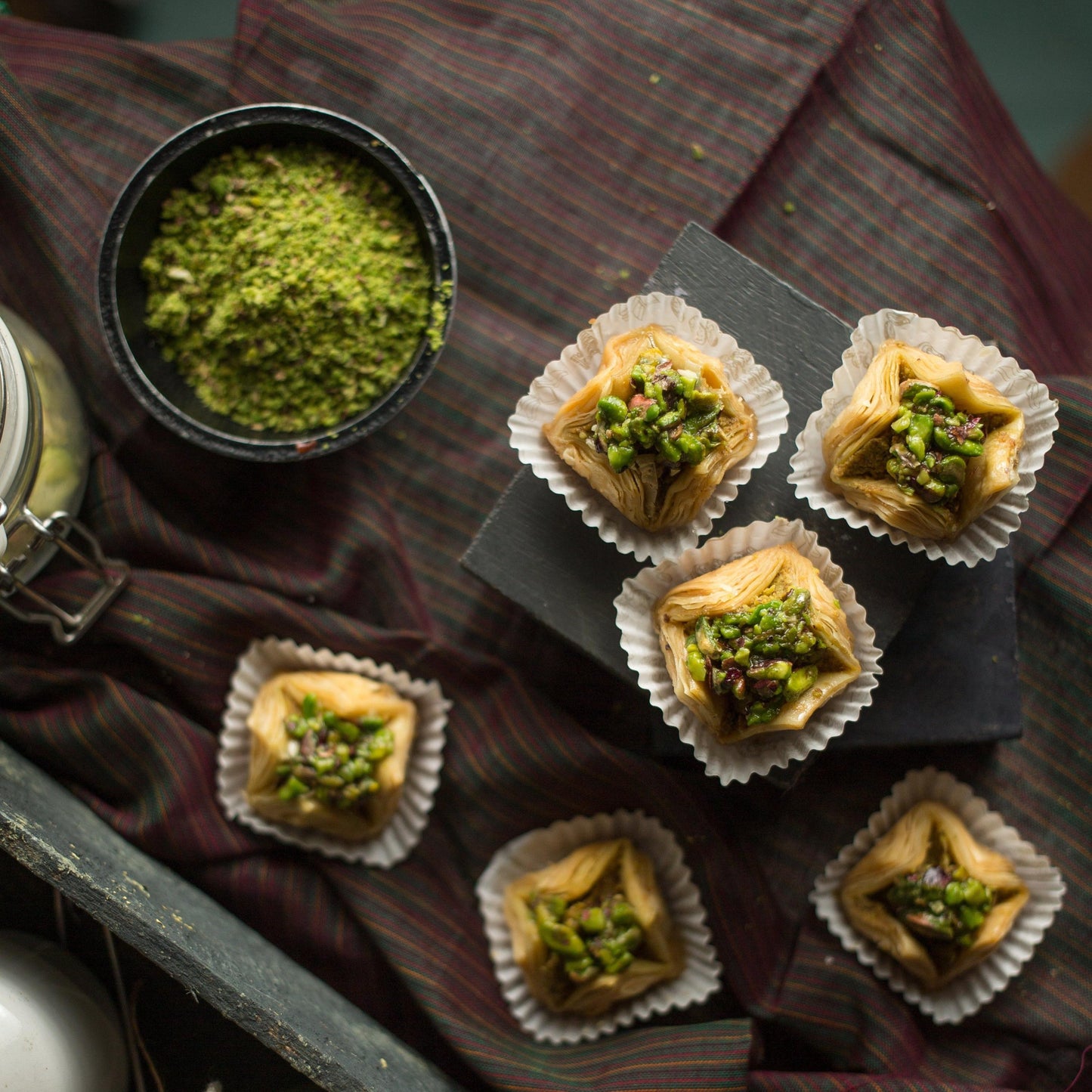 Almond House Pistachio Pyramid | Swadesiicart