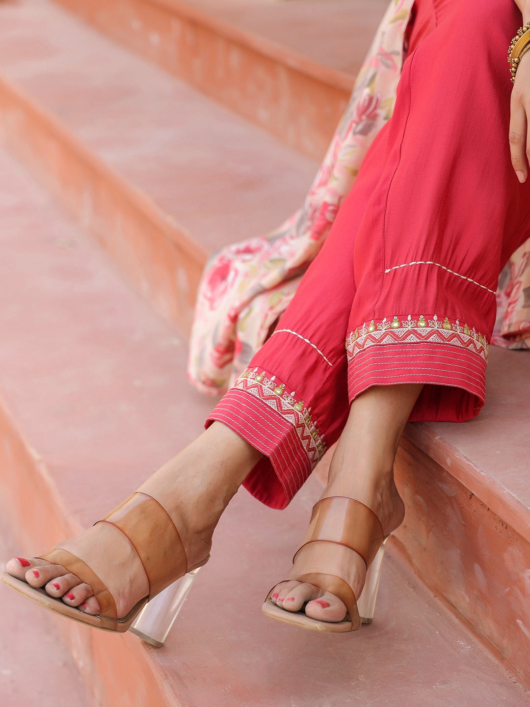 Yufta Pink Embroidered shrug Crop top co ord set - Swadesiicart