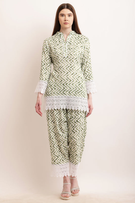 PAVONINE Pista Color Zig-Zag Printed with Lace Inserted Cord Set For Women - Swadesiicart