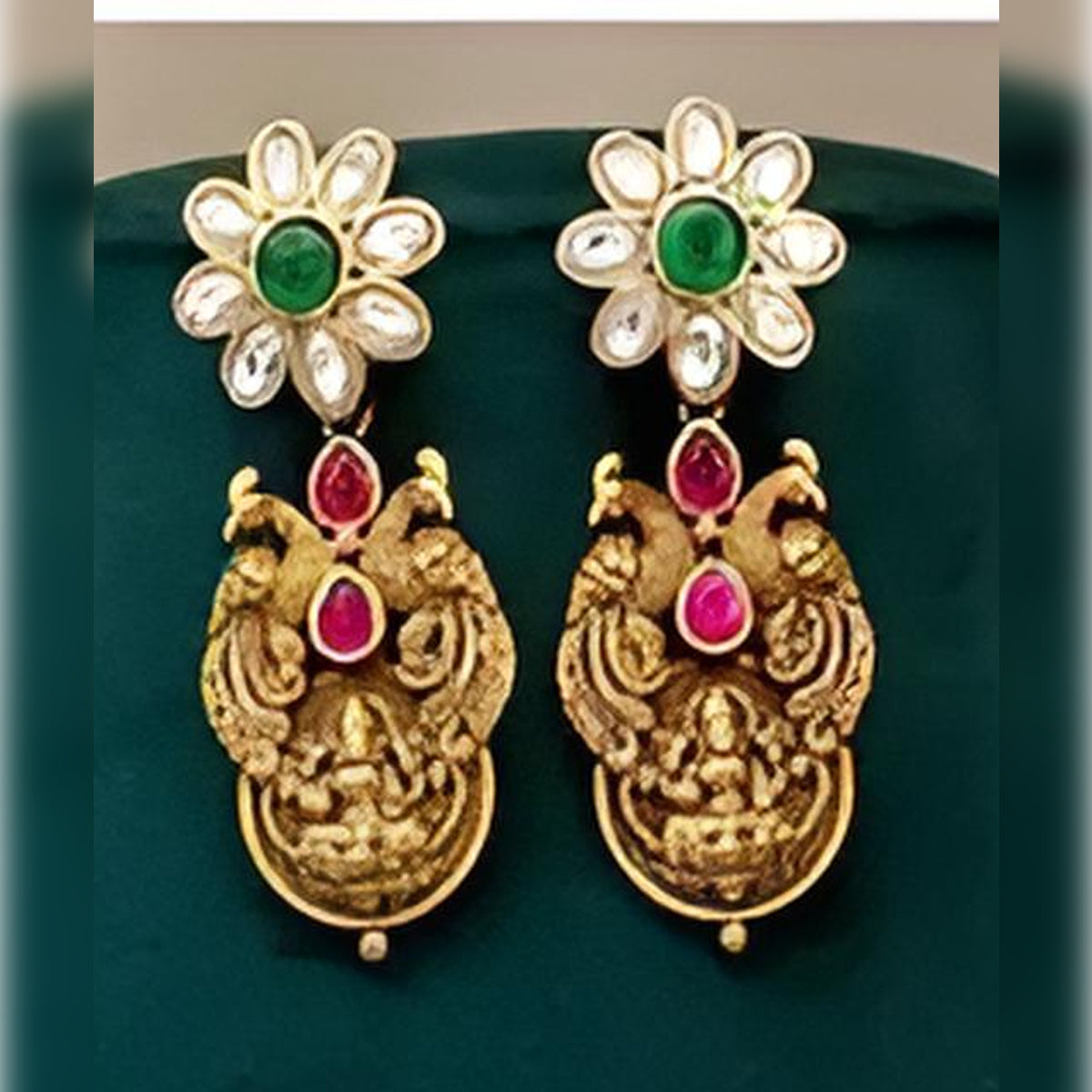 Jewel City Opulent Gold and Gemstone Necklace Set | Swadesiicart