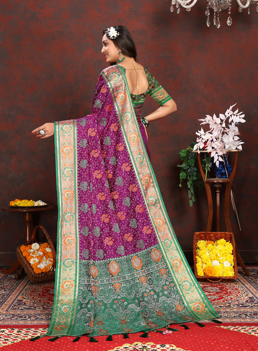 Lorenvalley Fashion Purple Patola Silk Woven Design with Zari Meenakari Weaving motifs Pallu Saree - Swadesiicart