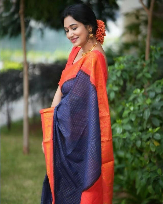 DEIANA'S Beautiful Designer Golden zari Soft Lichi Silk Saree - Purple - Swadesiicart