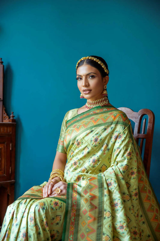 Vishnu Weaves Women's Pista Patola Banarasi Silk Meenakari Zari Woven Saree with Blouse - Swadesiicart