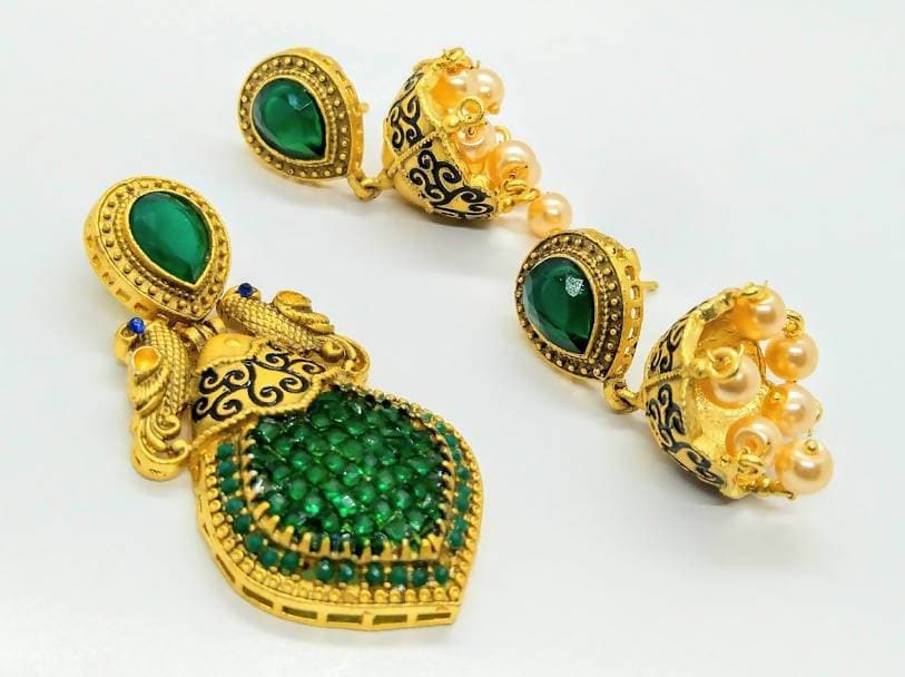 Green Matt Finish Pendant Set | Swadesiicart