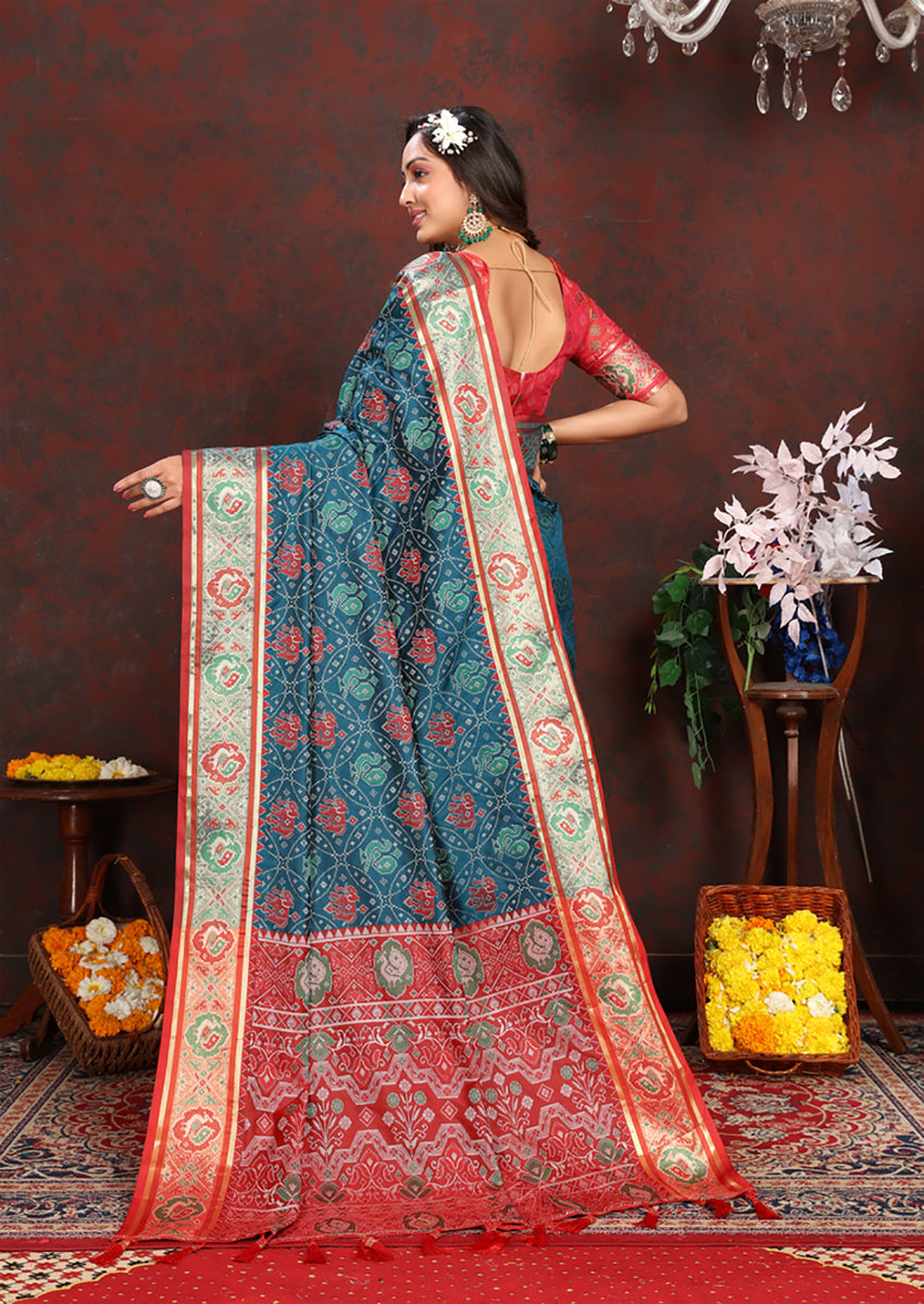 Lorenvalley Fashion Rama Patola Silk Woven Design with Zari Meenakari Weaving motifs Pallu Saree - Swadesiicart
