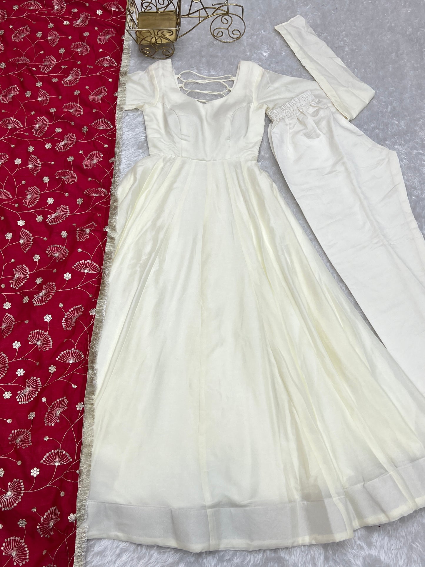 Lorenvalley White Vichitra Silk Fabric Fully Flared Anarkali Pant With Dupatta Set | Swadesiicart