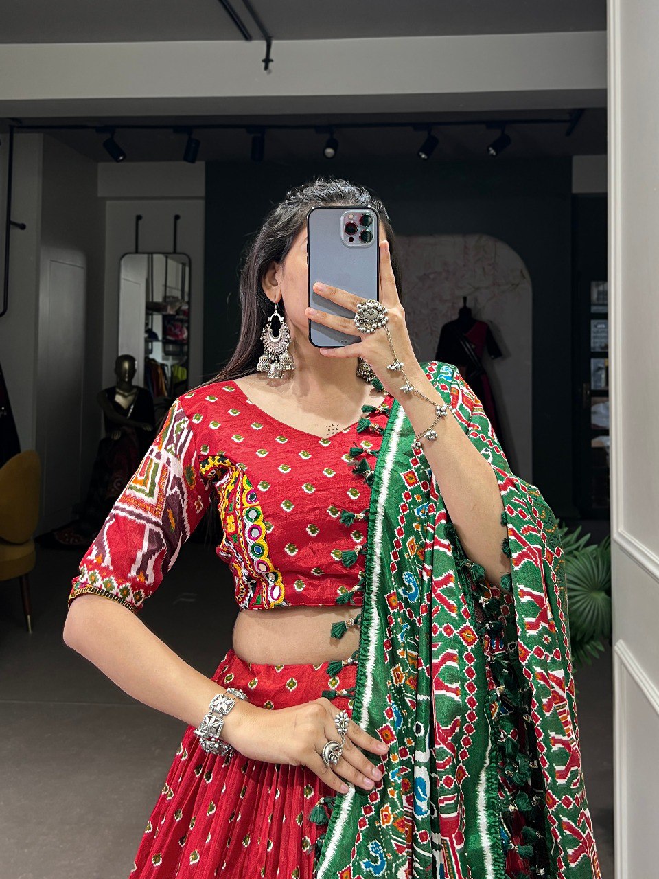 Lorenvalley Dola Silk Red Patola Print With Gamthi Work Lace Border Lehenga Choli with Dupatta | Swadesiicart