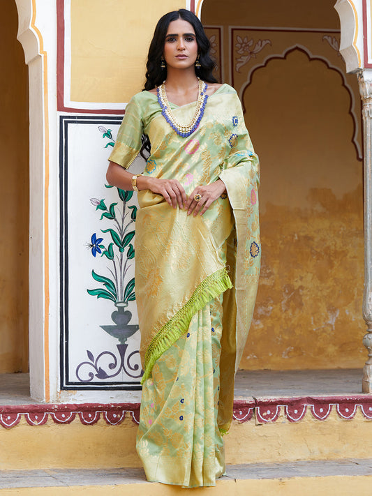 Janasya Light Green Banarasi Silk Woven Floral Design Banarasi Saree | Swadesiicart