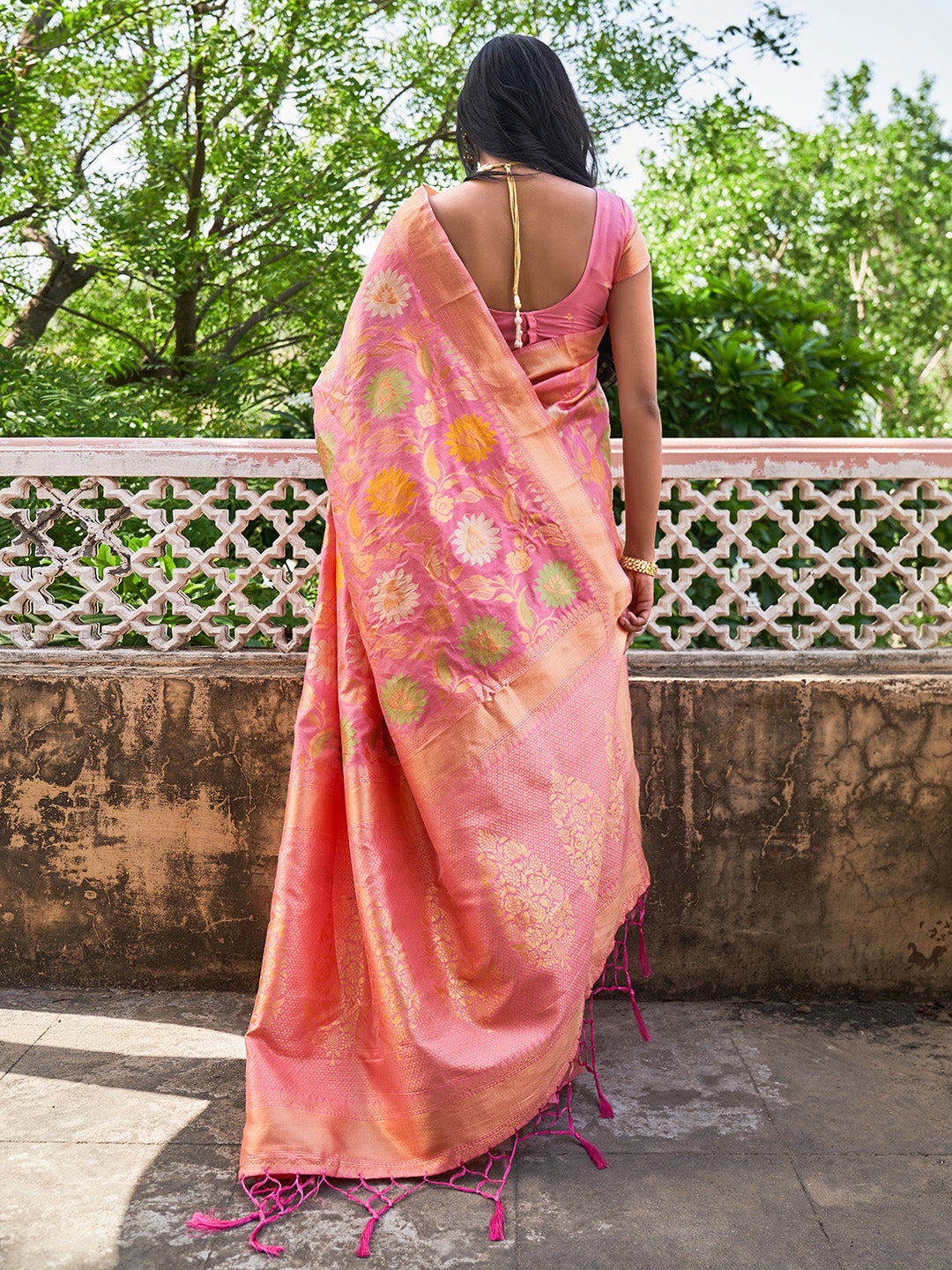 Janasya Light Pink Banarasi Silk Woven Floral Design Banarasi Saree | Swadesiicart