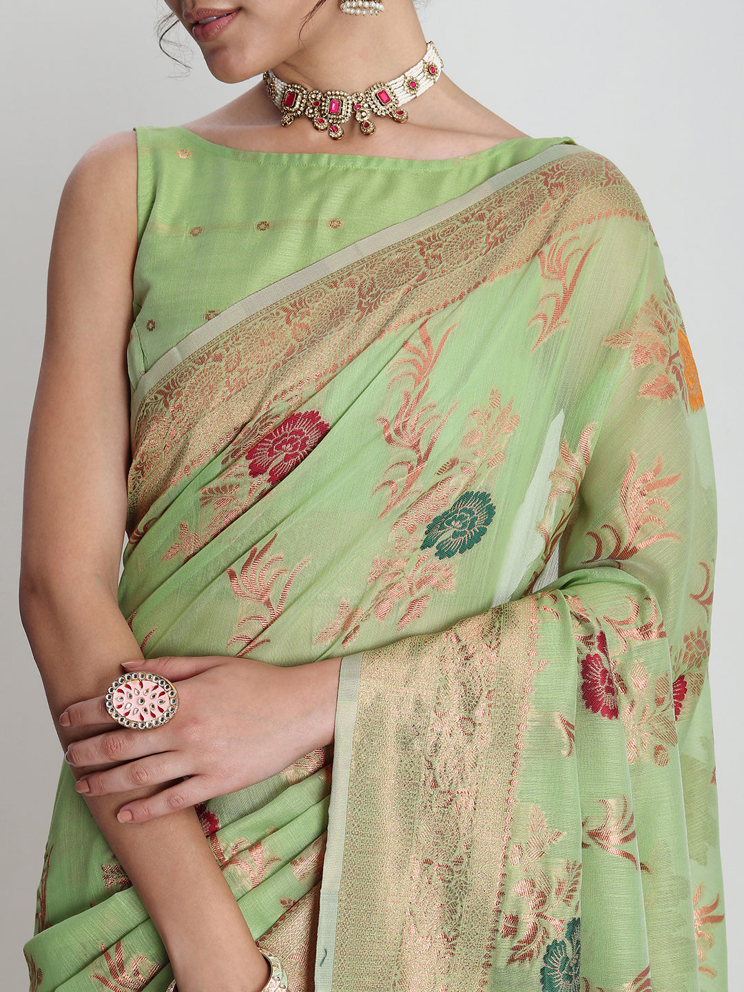 Janasya Light Green Linen Blend Floral Jacquard Saree | Swadesiicart