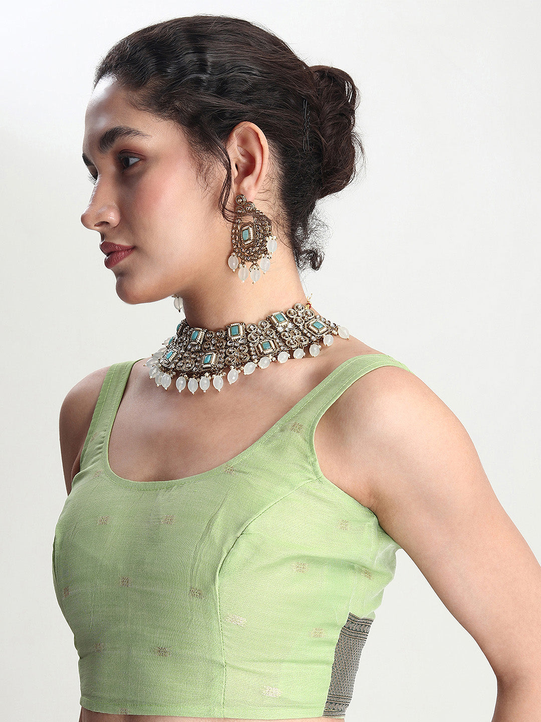 Janasya Light Green Linen Blend Floral Jacquard Saree | Swadesiicart