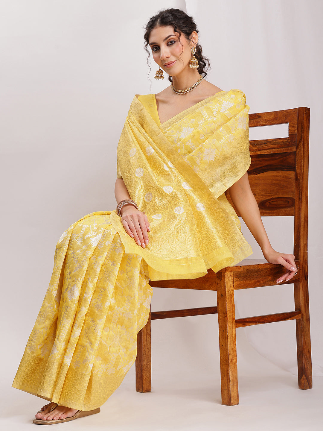 Janasya Yellow Linen Blend Geometric Jacquard Saree | Swadesiicart