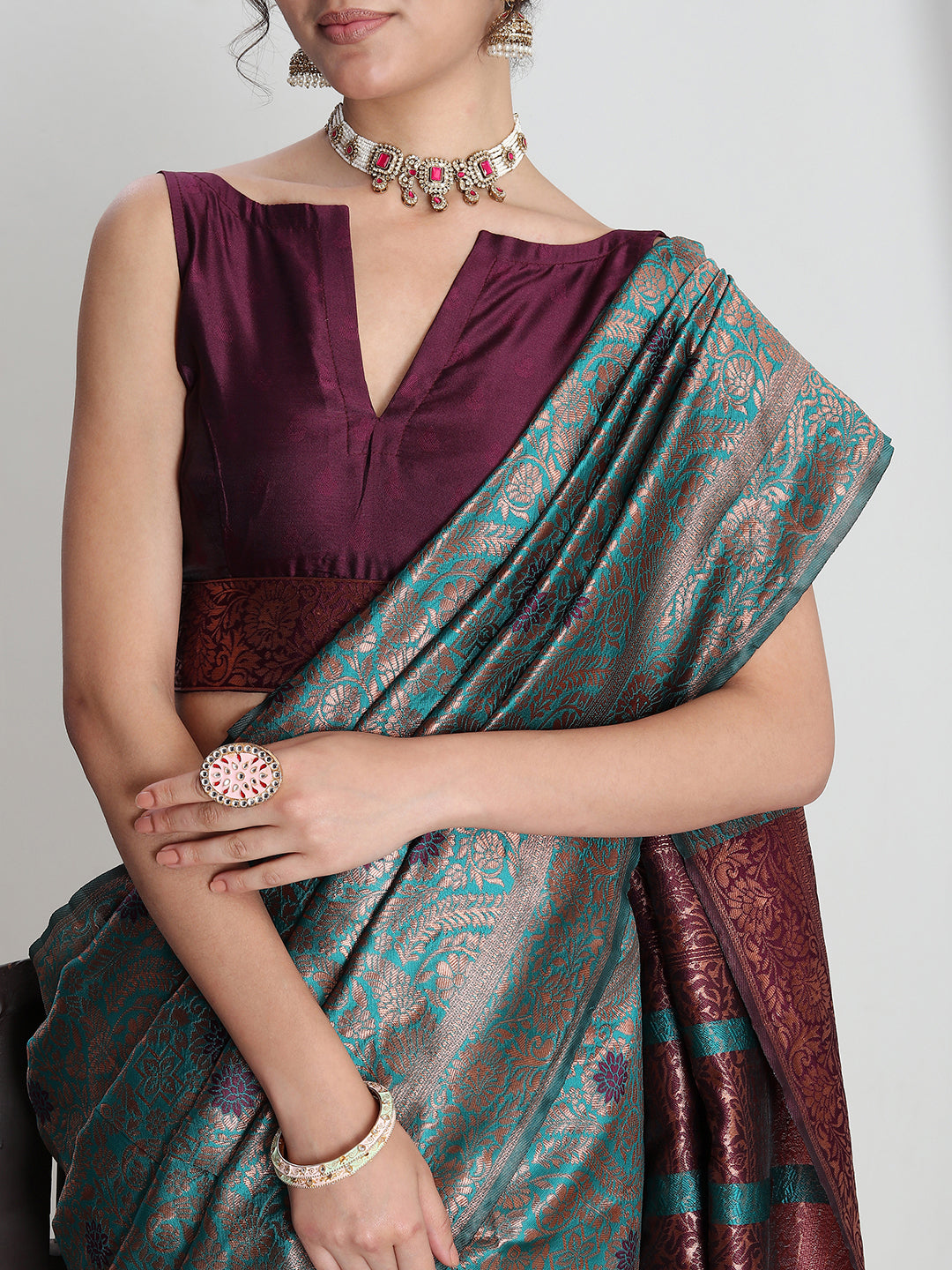Janasya Sea Green Silk Blend Floral Jacquard Saree | Swadesiicart