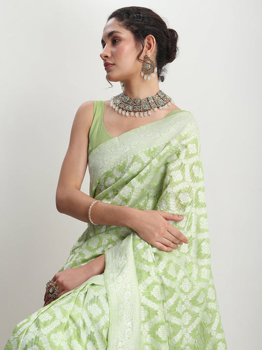 Janasya Light Green Silk Blend Floral Jacquard Saree | Swadesiicart