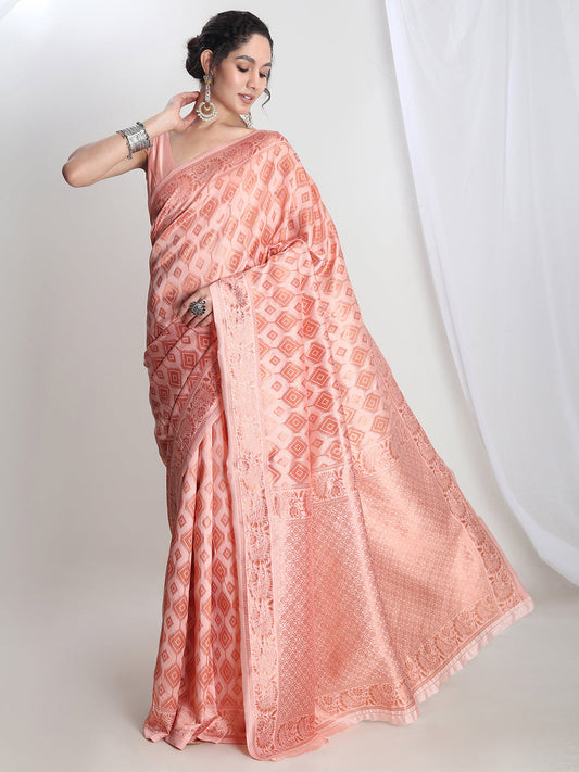Janasya Peach Silk Blend Geometric Jacquard Saree | Swadesiicart
