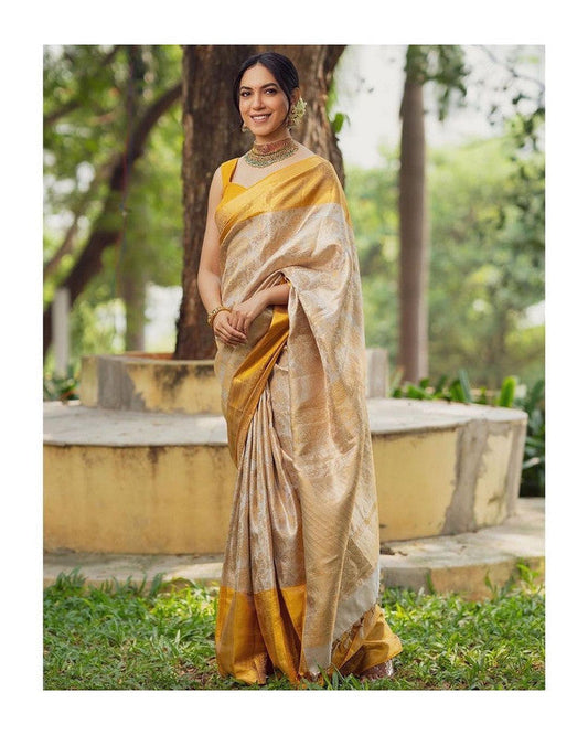 NOZ2TOZ Women Banarasi Silk Woven Saree With Blouse Piece - Cream | Swadesiicart