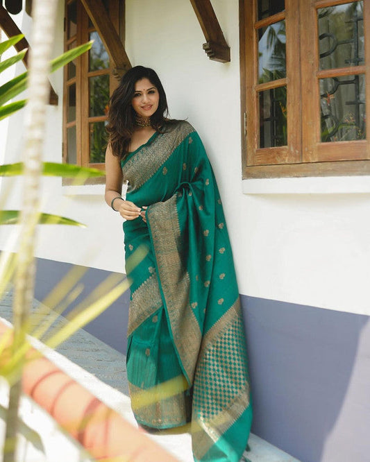 NOZ2TOZ Women Banarasi Silk Woven Saree With Blouse Piece - Green | Swadesiicart
