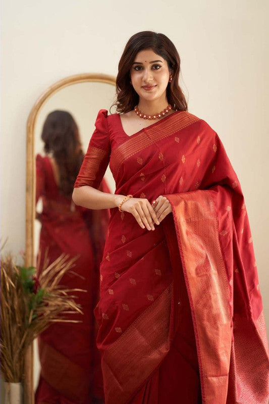 NOZ2TOZ Women Banarasi Silk Woven Saree With Blouse Piece - Red | Swadesiicart