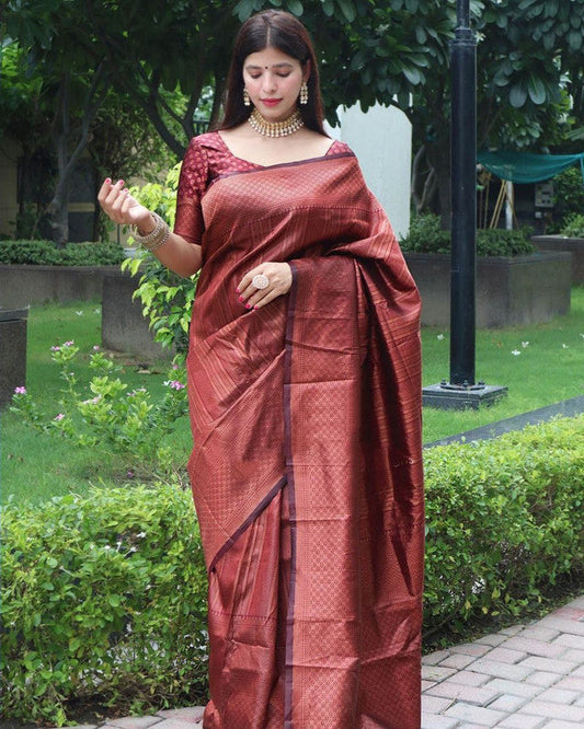 NOZ2TOZ Women Banarasi Silk Woven Saree With Blouse Piece - Maroon | Swadesiicart