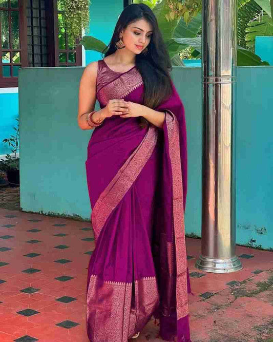 NOZ2TOZ Women Banarasi Silk Woven Saree With Blouse Piece - Magenta | Swadesiicart
