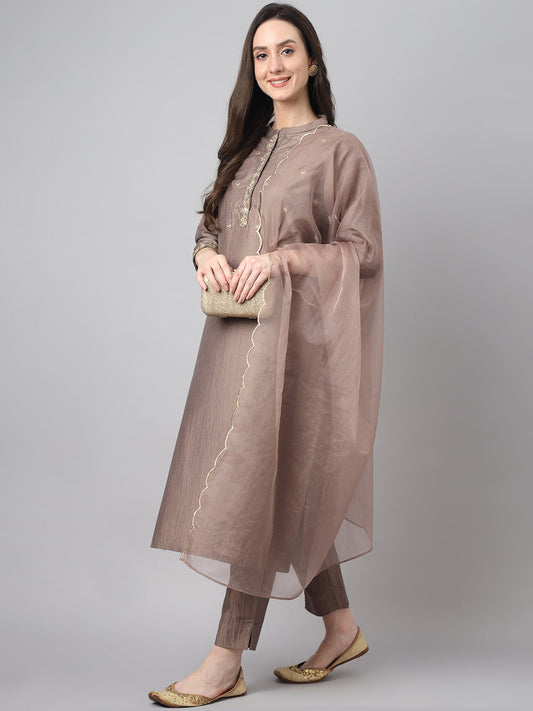 Janasya Women's Brown Chinon Solid Straight Festive Kurta Set | Swadesiicart
