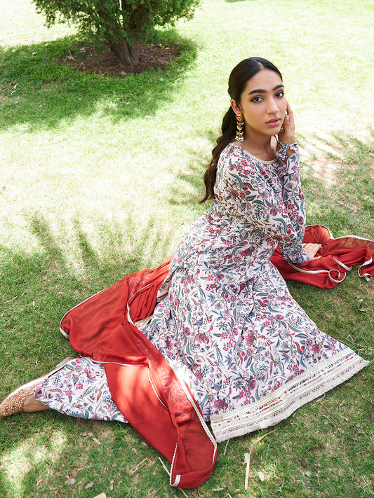 Janasya Beige Georgette Digital Floral Printed Set | Swadesiicart